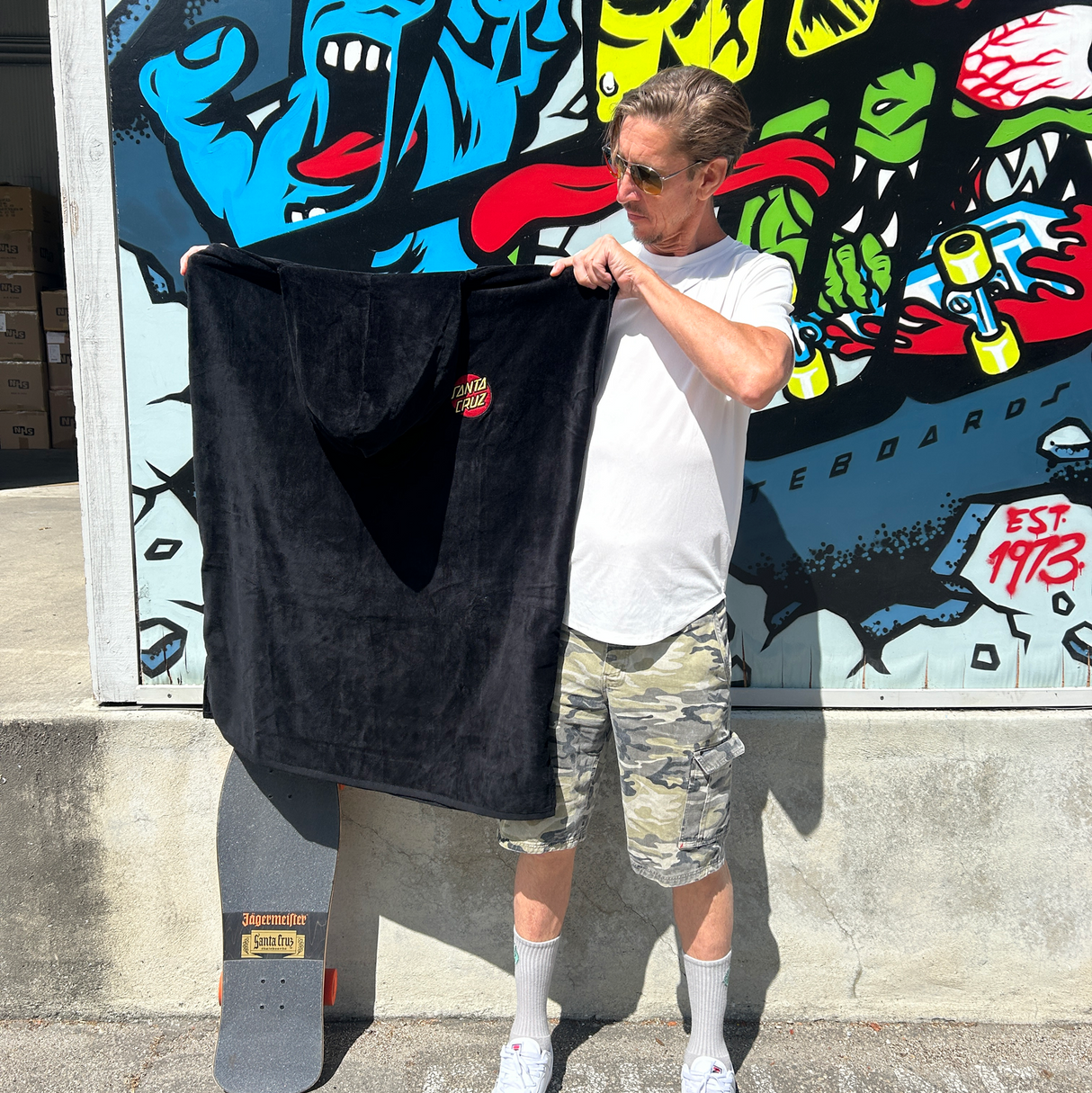 Santa Cruz Classic Dot Black Hooded Towel