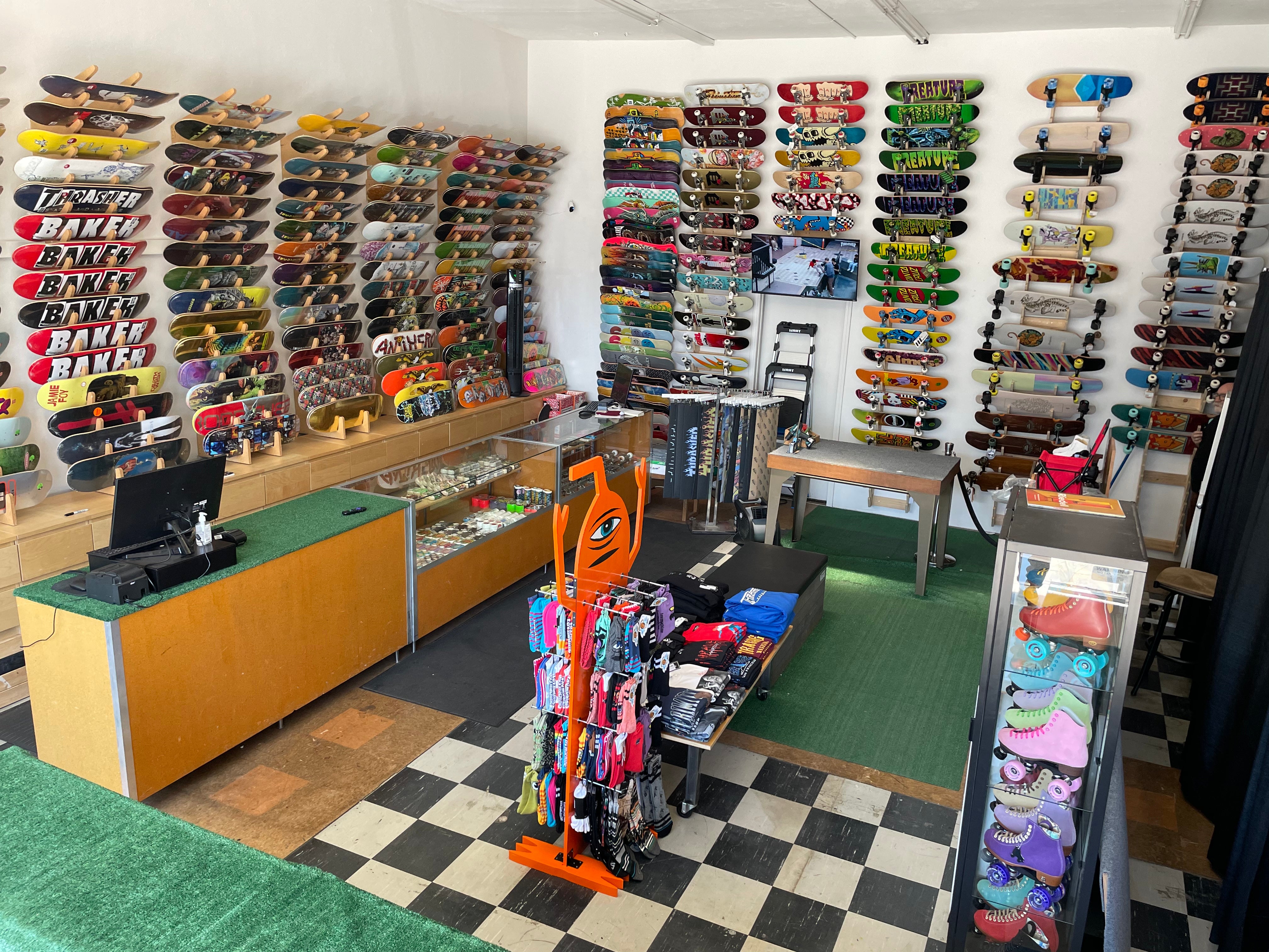 Surf & Skate Brands: Clothing, Shoes & Accessories