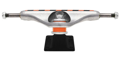 Independent Stage 11 Standard Built To Grind Silver/Black Truck