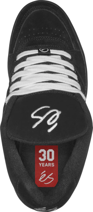 Es Accel Black Shoes