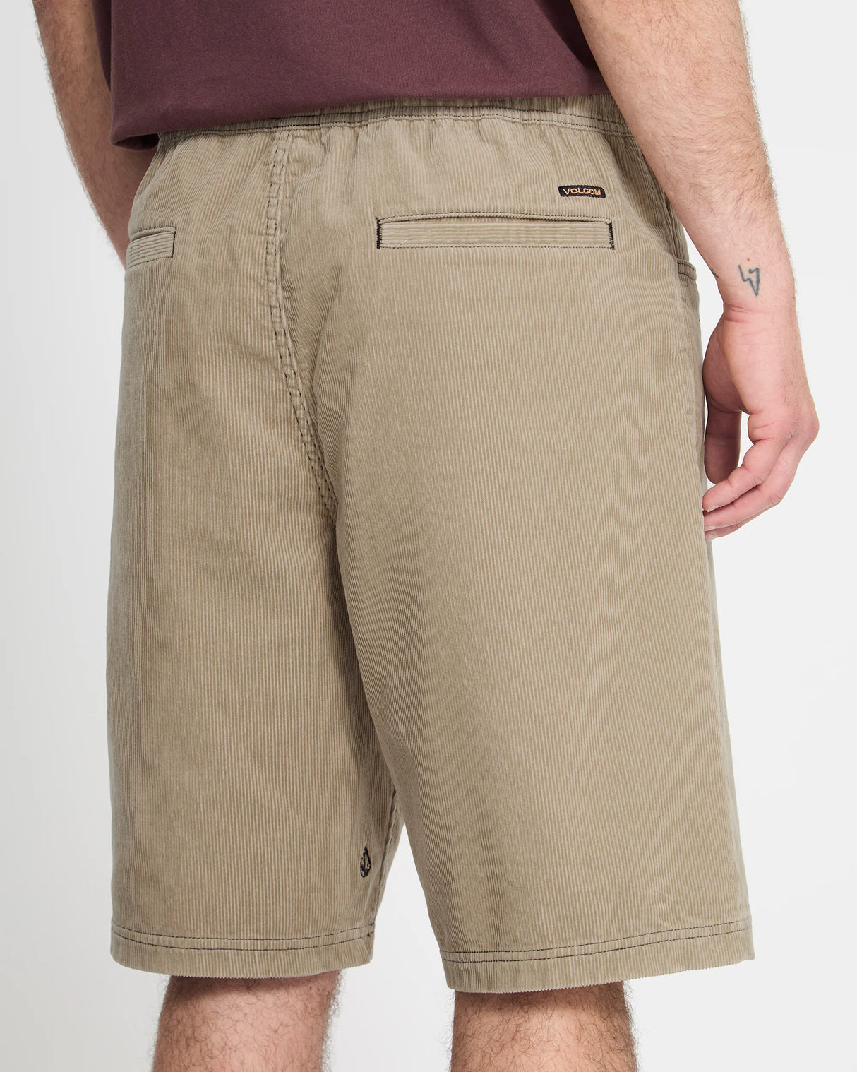 Volcom Freazy Loose Elastic Waist 22" Light Khaki Shorts