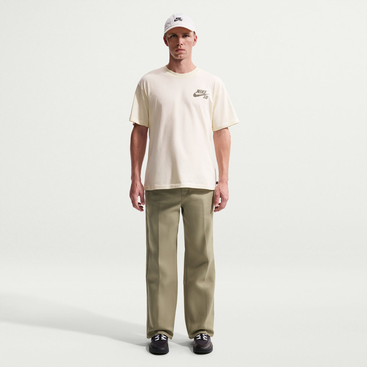 Nike SB Chest Icon Logo Coconut Milk S/s Shirt