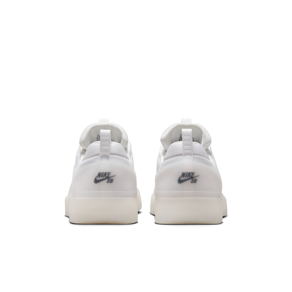 Nike SB Zoom Nyjah 4 White/Black Shoes