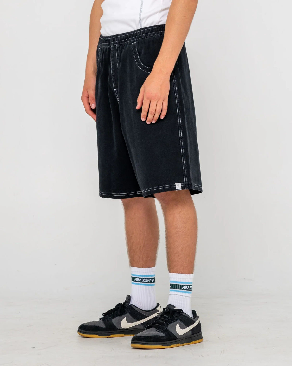 Rusty Flip Daddy Black Elastic Baggy Short