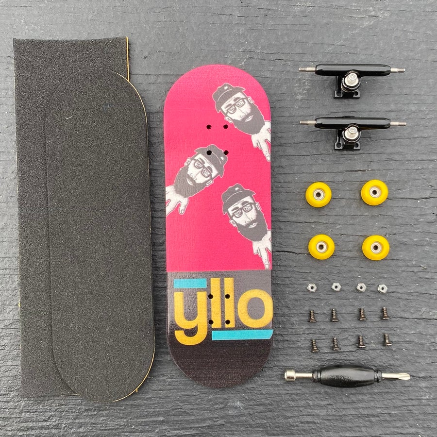 YLLO WhtMyk Colab Finger Board Complete Set